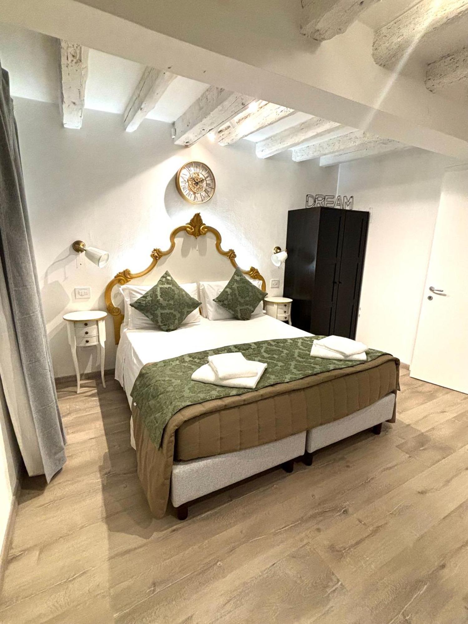 Al Canal Regio - Guest House Venice Exterior photo